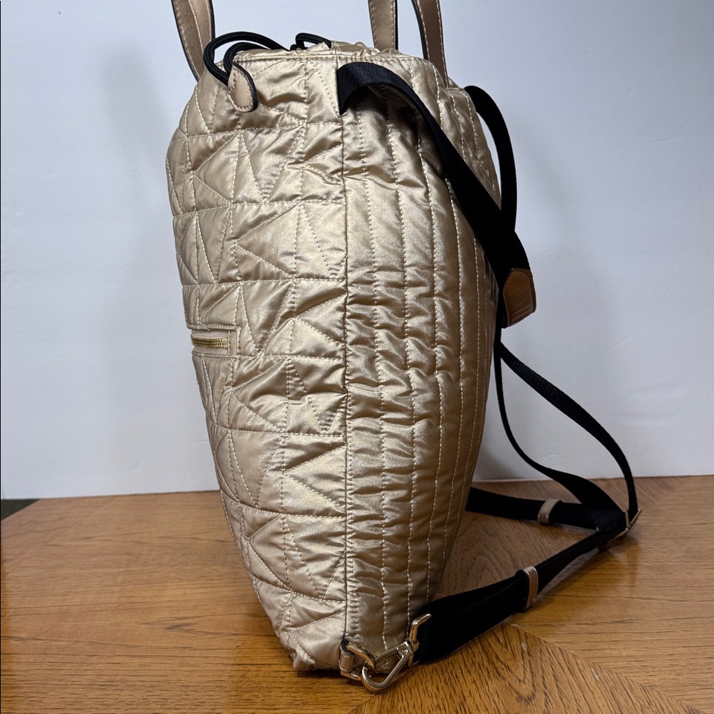 MICHAEL KORS WINNIE 3 WAY LARGE CONVERTIBLE DRAWSTRING BACKPACK - Picture 3 of 12